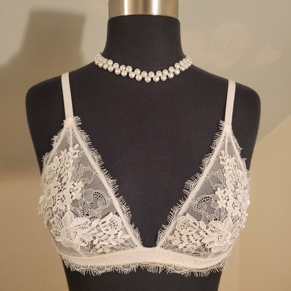 Lingerie Set Size M - Picture 2 of 12